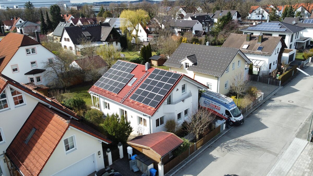 ZEO SOLAR Referenz – PV-Anlage im Wohngebiet